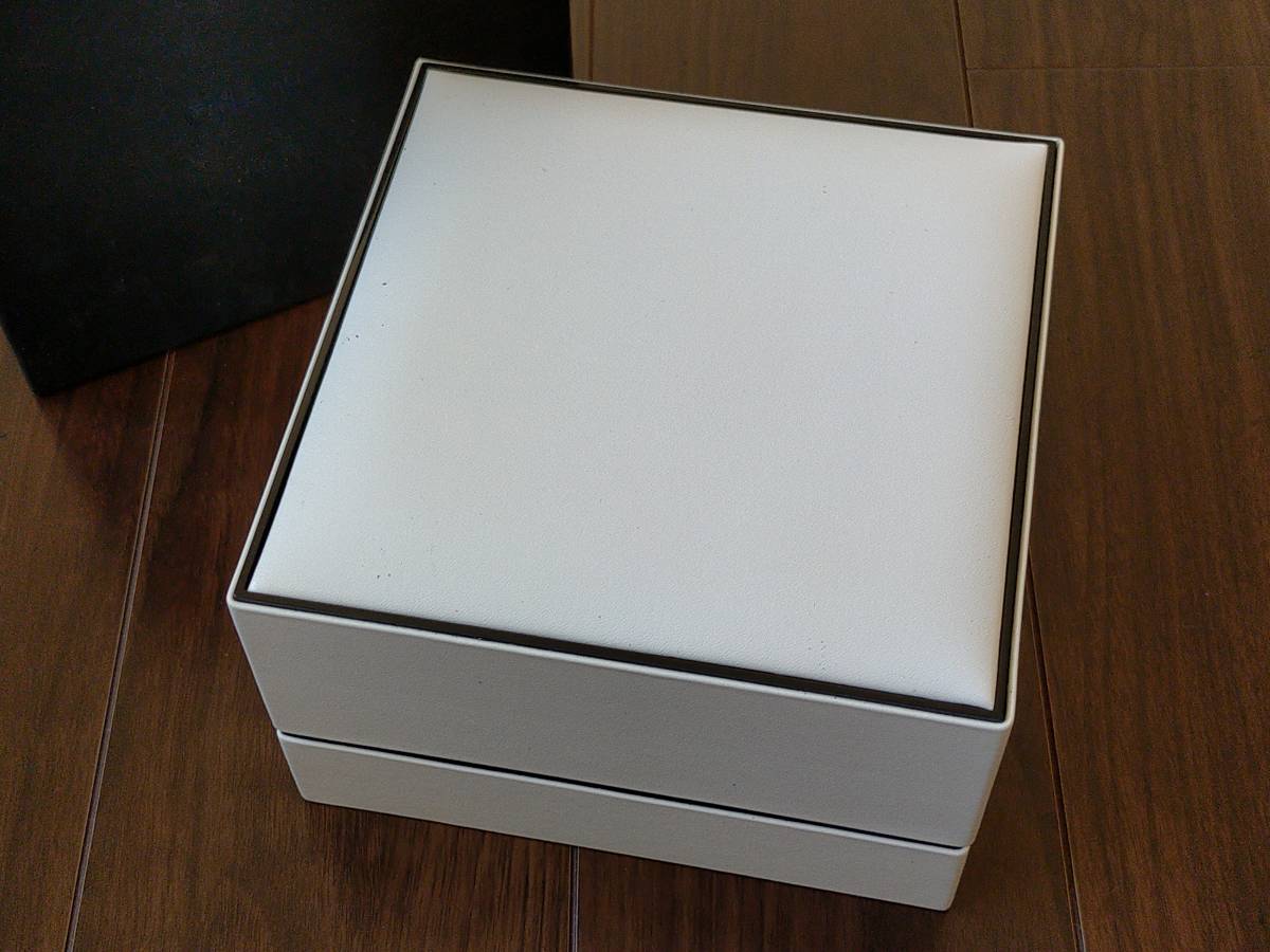 1円～☆K44☆CHANEL シャネル 腕時計 空箱 ウォッチ ケース CHANEL