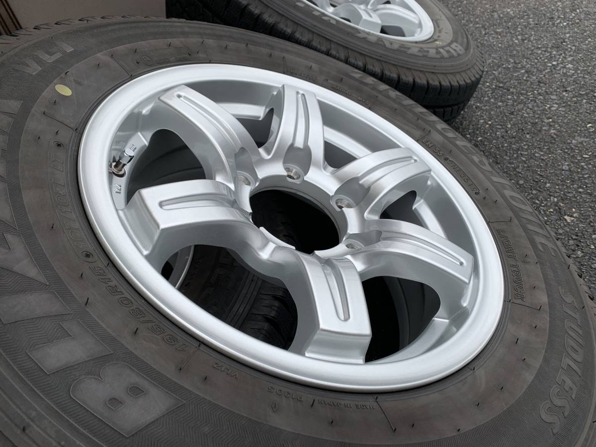 ブリザック 195／80r15 ハイエースの通販 ハイエース 195⁄80R15 