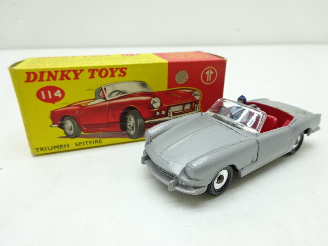 【得価，限定セール】35SA DINKY TOYS ディンキートイズ 114 TRIUMPH SPITFIRE イギリス製ミニカー 現状品(ディンキー)｜売買されたオークション情報、yahooの商品情報をアーカイブ公開 - オークファン ディンキー