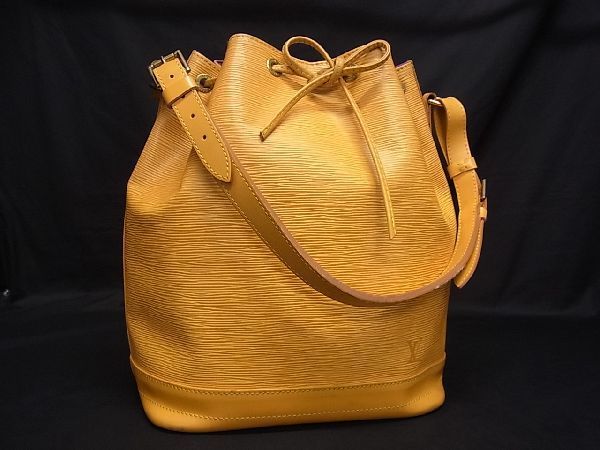 1円 □美品□ LOUIS VUITTON ルイヴィトン M44009 エピ ノエ 巾着型 