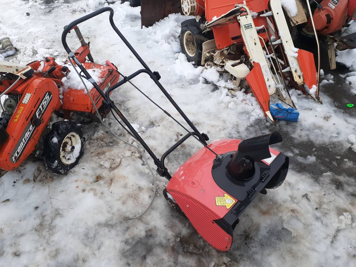  ジャンク 現状 岩手発 AC100V電源 有線手押し除雪機 始動未確認 現状渡し 売切(除雪機)｜売買されたオークション情報、yahooの商品情報をアーカイブ公開 - オークファン 除雪機