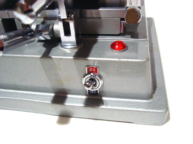 ホットスプライサー 16mm フィルムの編集用機材 EIKENSHA・Profesional