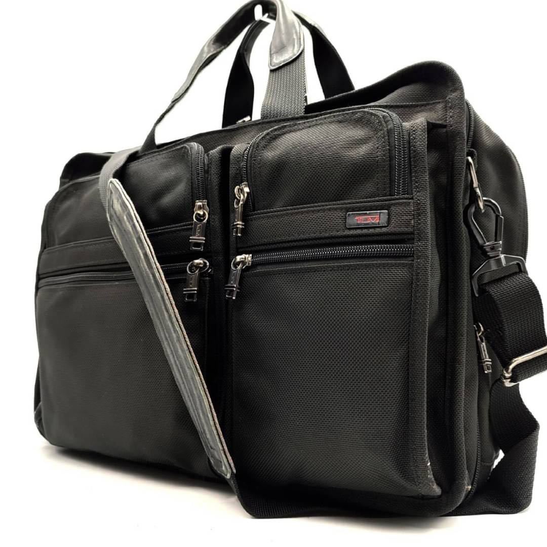 TUMI トゥミ ビジネスバッグ 2way 本革 レザー A4可 ブラック 1円〜 トゥミ TUMI ブリーフケース ビジネスバッグ 2way 黒 ブラック