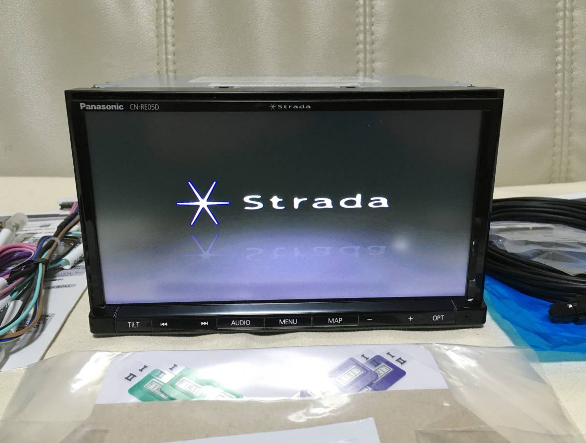 R0184IS カロッツェリア メモリーナビ カーナビ AVIC-RZ200 ワンセグ