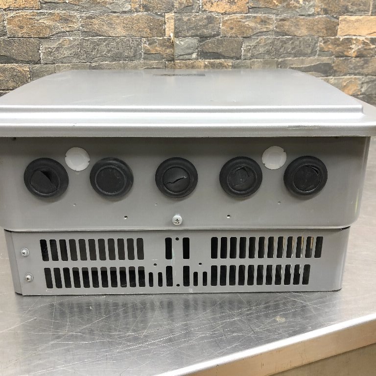 ♪♪L165 オムロン パワコン KPR-A56-J4 ソーラーパワーコンディショナー 2020年製 AC202V ソーラーパネル 太陽光発電 現状♪♪ 屋外仕様パワーコンディショナ（パワコン）KPRシリーズ | 再生