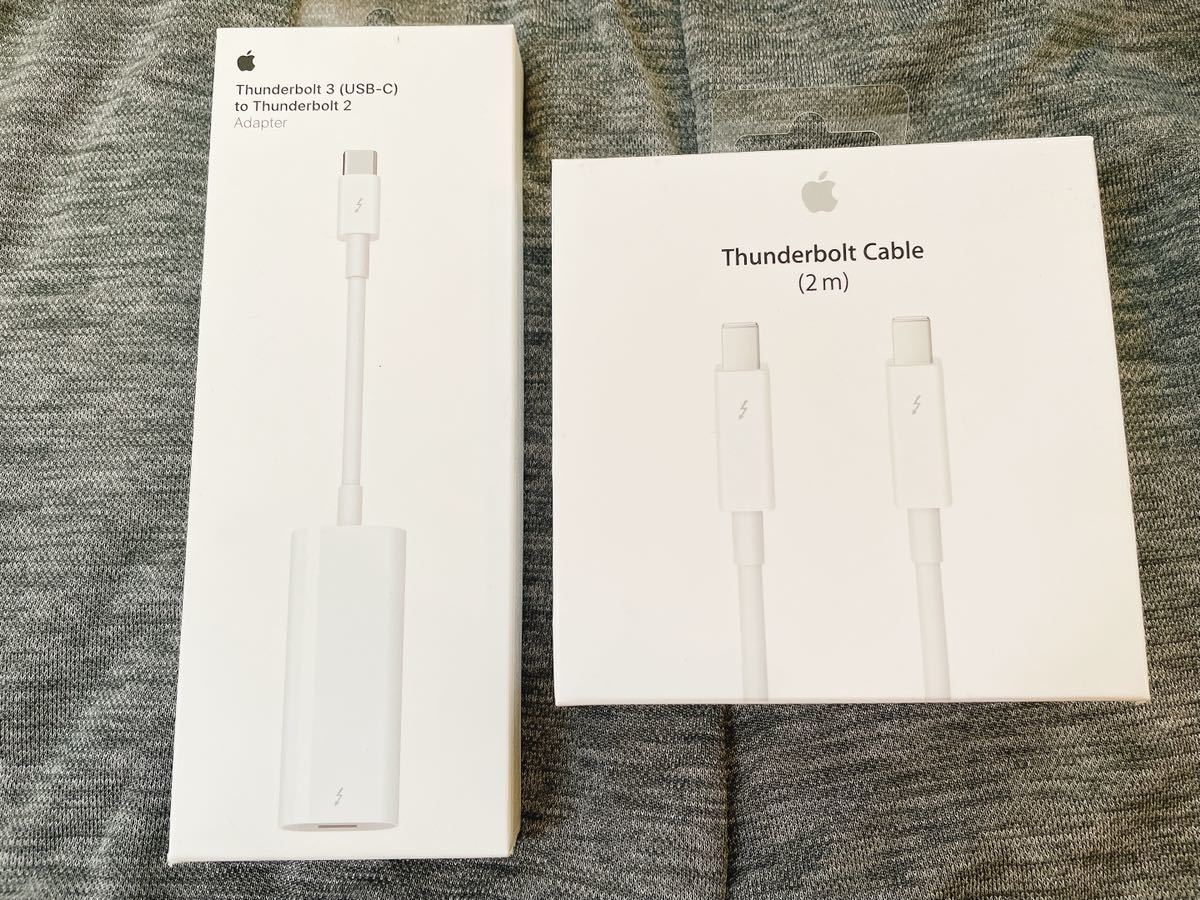 新品Apple純正おまとめ2点-Thunderboltケーブル＋アダプター（箱なし配送）_1