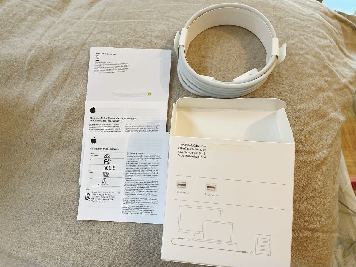 新品Apple純正おまとめ2点-Thunderboltケーブル＋アダプター（箱なし配送）_2