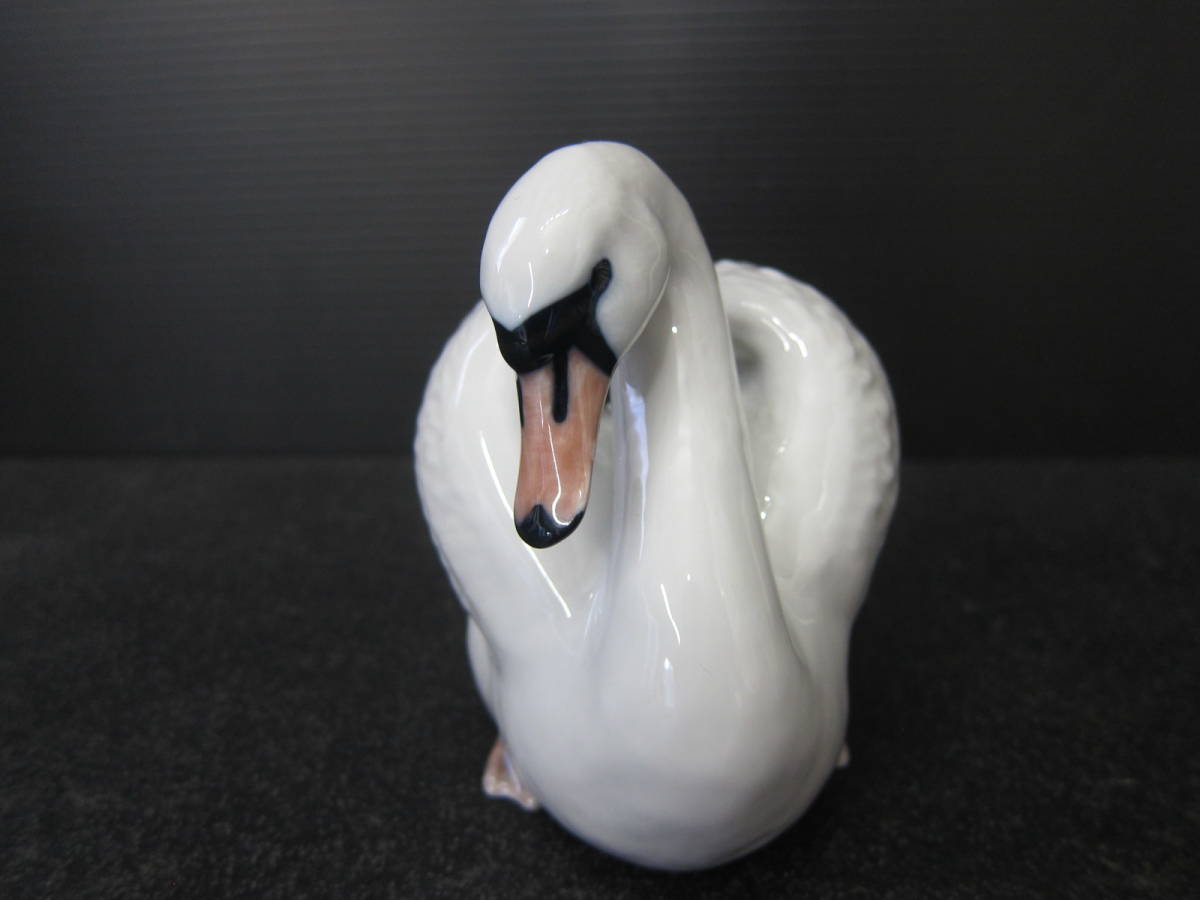 ロイヤルコペンハーゲン　白鳥の置物 白鳥の置物 ロイヤルコペンハーゲン 【公式通販】