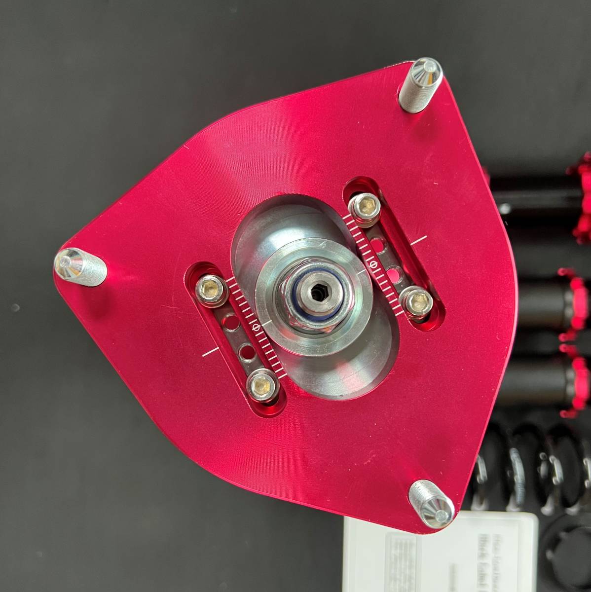 ☆新品☆送料無料 トヨタ 50 プリウス フロントのみ左右セット 減衰力36段