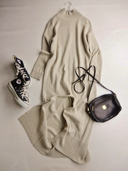 トゥモローランド ボールジィ Ballsey 柔らか上質カシミヤセーブルブレンド大人可愛いフロントスリットモックネックニットワンピース♪