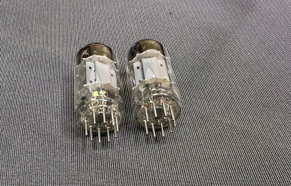 SIEMENS ECC83 真空管 2本 の入札履歴 - 入札者の順位