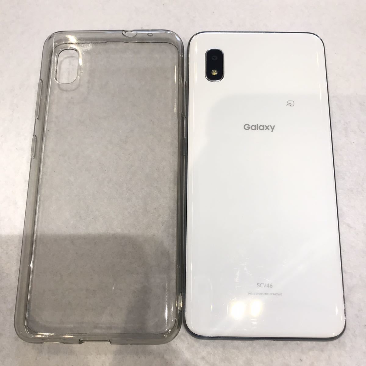 ◇GALAXY SCV46 判定○ SIMロック解除済 白 Android スマホ サブ機 美 