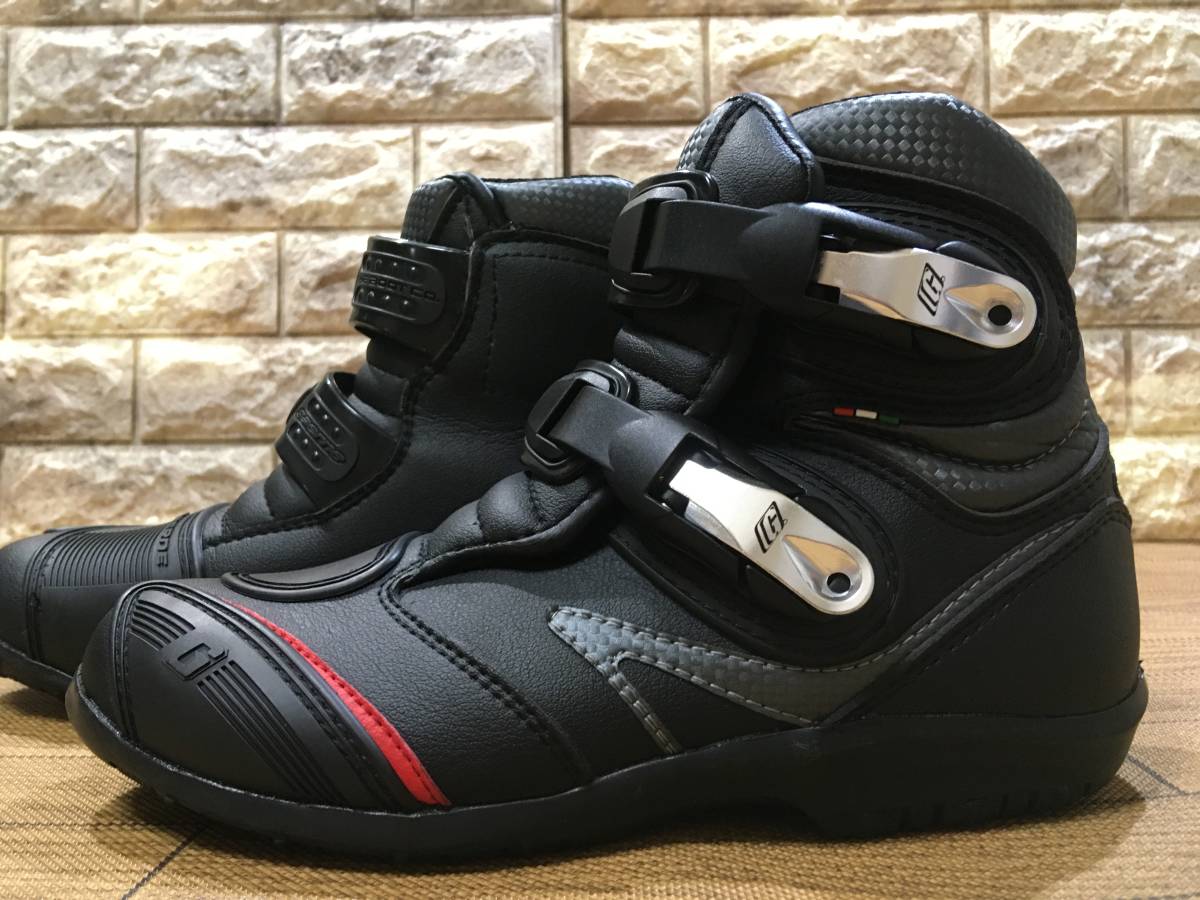 新作入荷，大得価 GAERNE TOUGH GEAR ライディングブーツ ブラック色 表記EU39/JP25.0 普段履き25.0㎝ 良品(25.0cm)｜売買されたオークション情報、yahooの商品情報をアーカイブ公開 - オークファン 一般