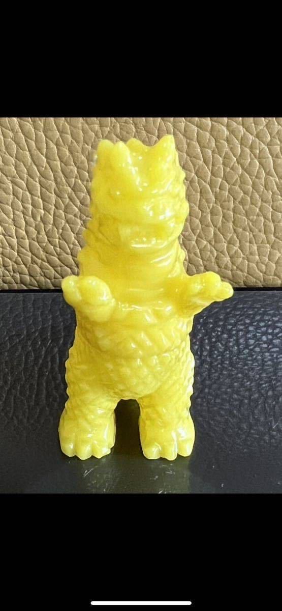 2013年発売 ぶたのはな じゃんけんバトル黄セット「ドドンゴ