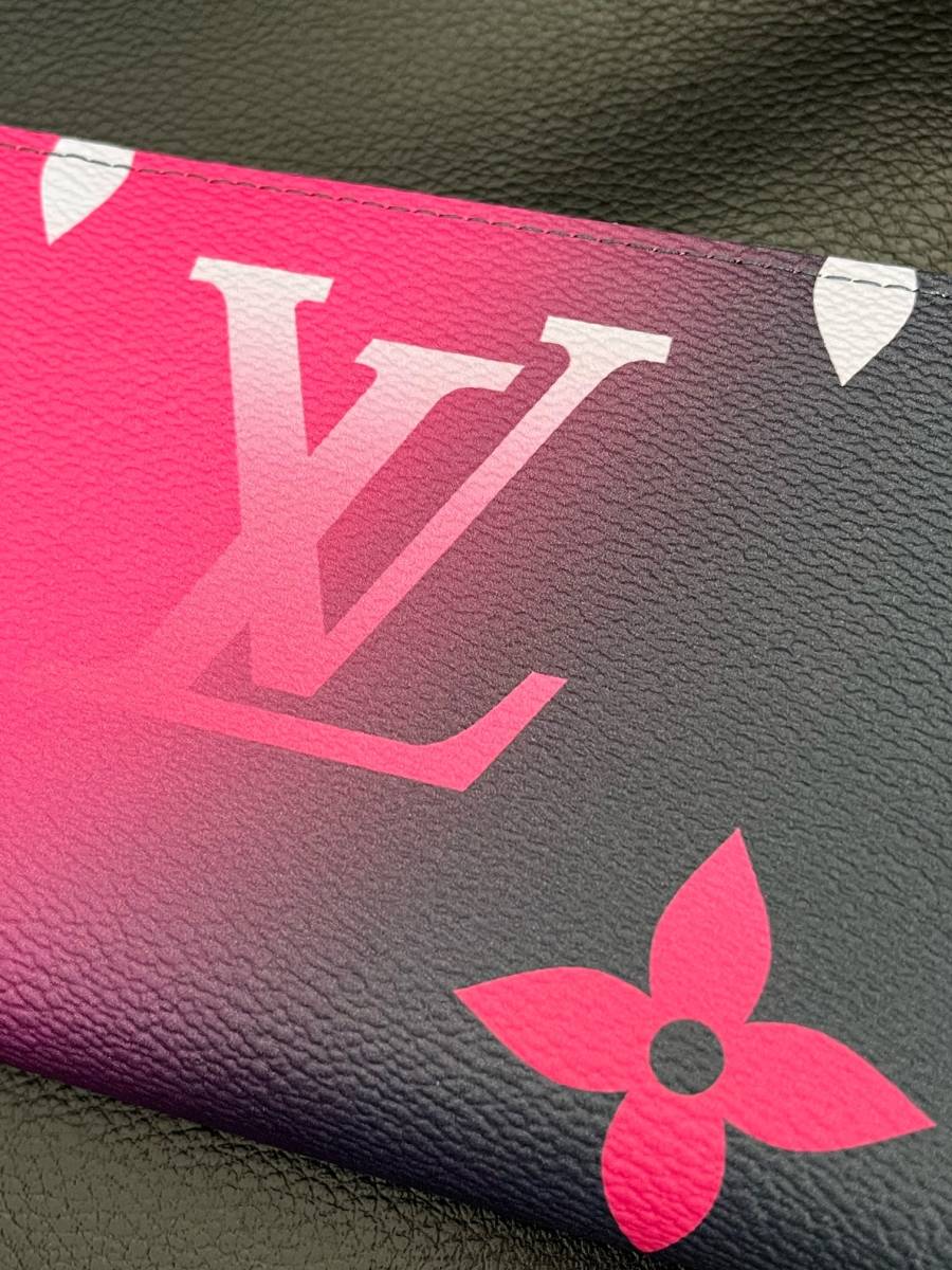 入手困難品 レア 【 LV 】 ルイ ヴィトン モノグラム ジッピー  