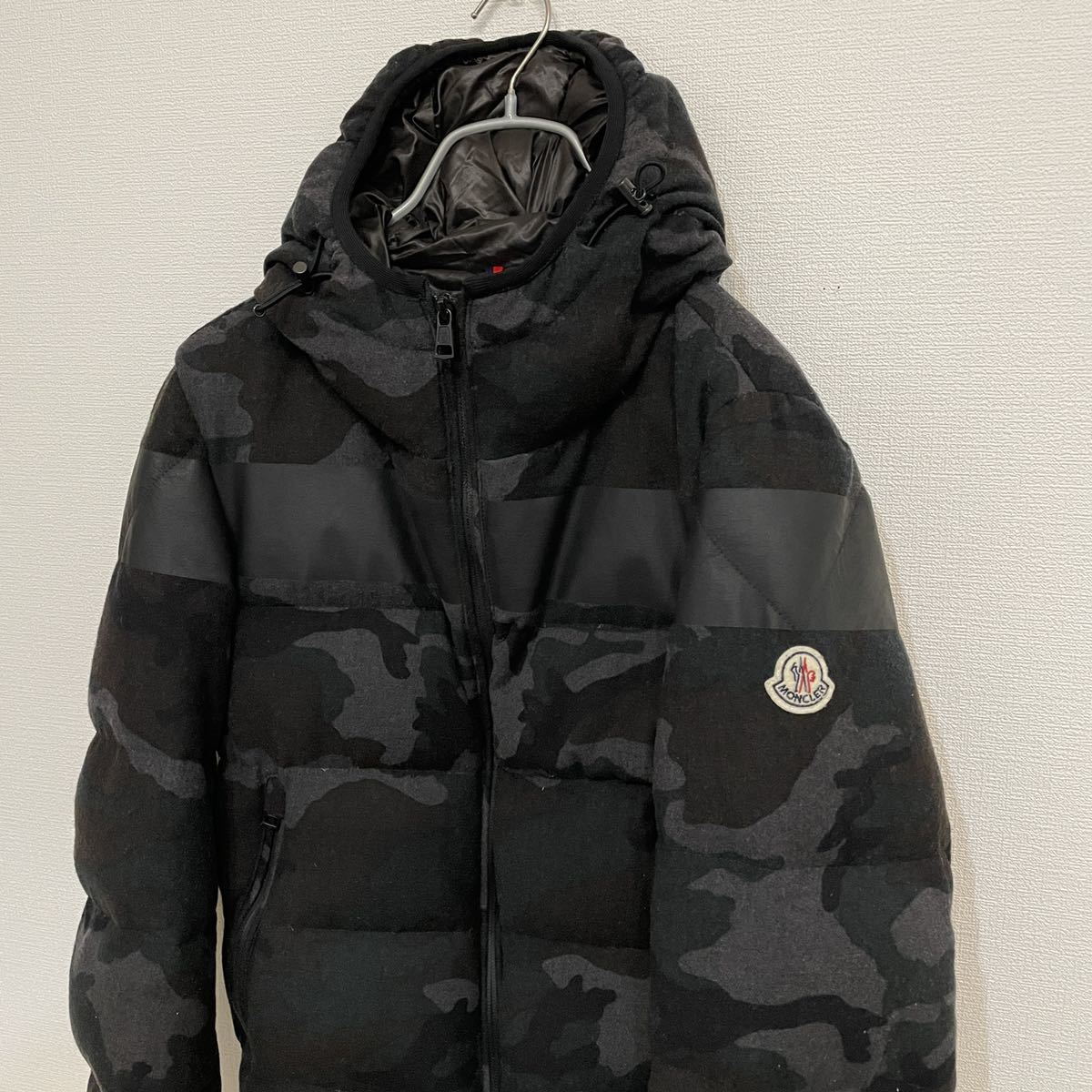 1円 美品】MONCLER カシミヤ ダウンジャケット メンズ カモフラ柄 限定