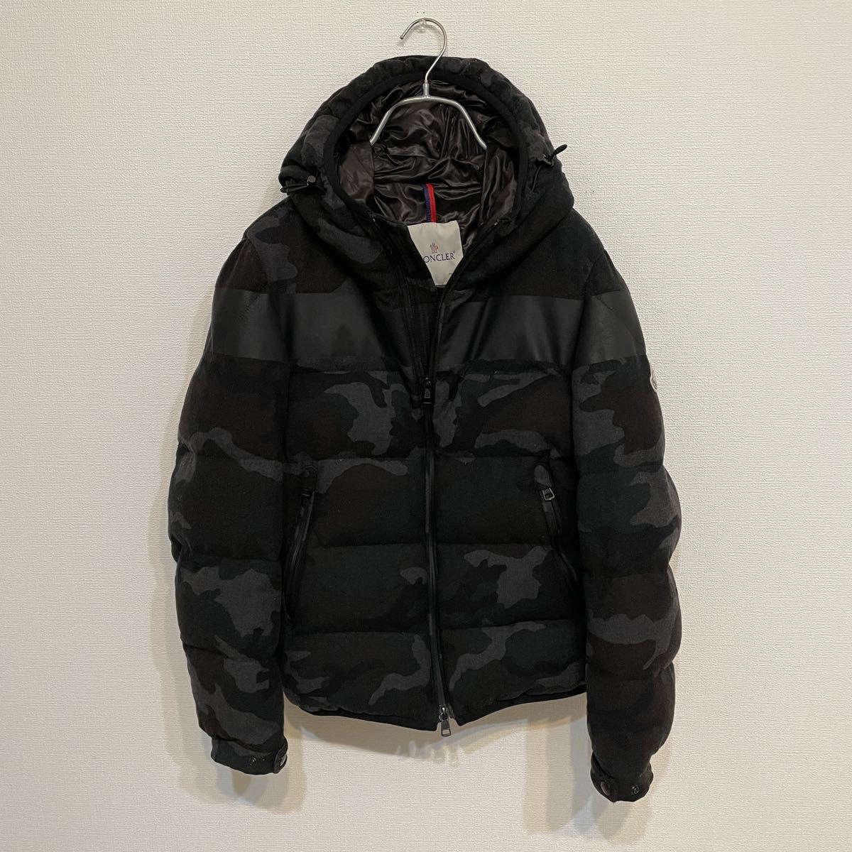 1円 美品】MONCLER カシミヤ ダウンジャケット メンズ カモフラ柄 限定