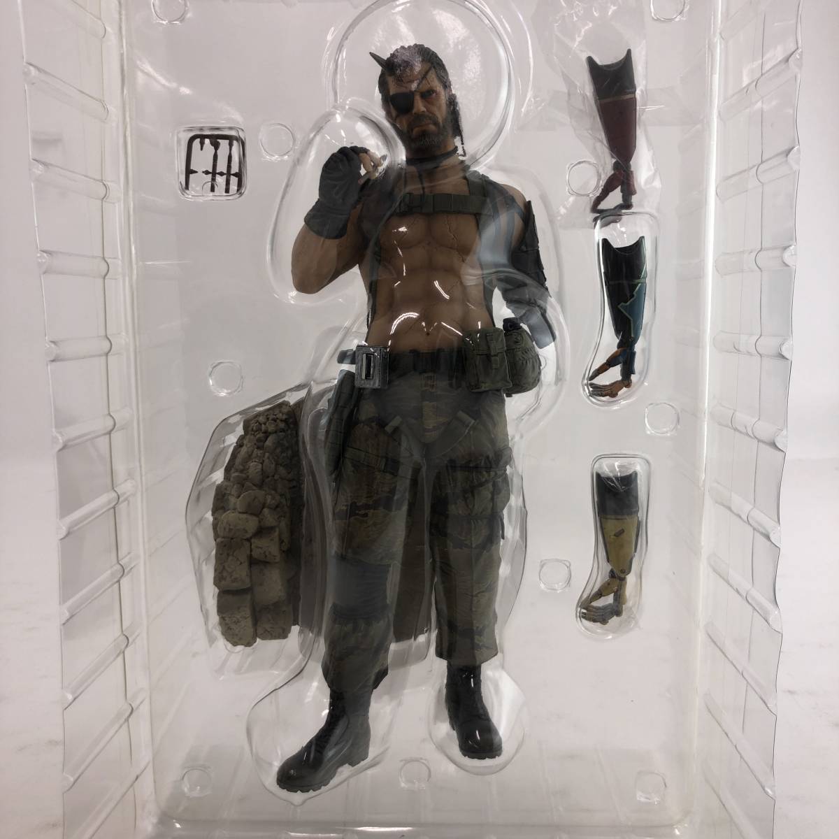 Gecco メタルギアソリッドV The Phantom Pain ヴェノム・スネーク PLAY