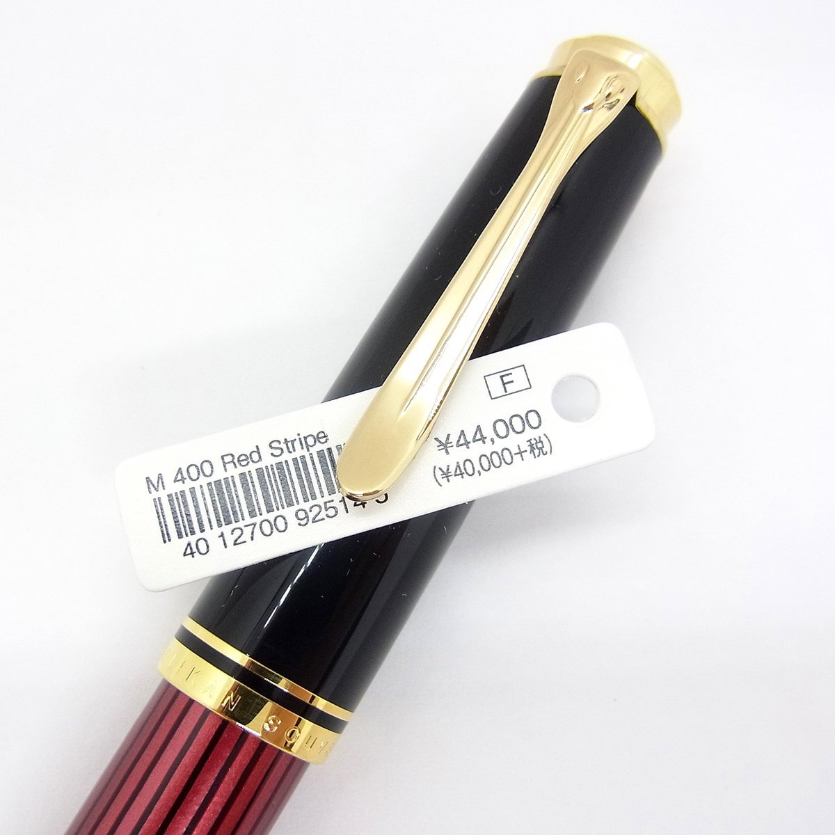 Pelikan 万年筆 赤⁄黒 新品 箱付きM400 Pelikan 万年筆 赤⁄黒 新品 箱