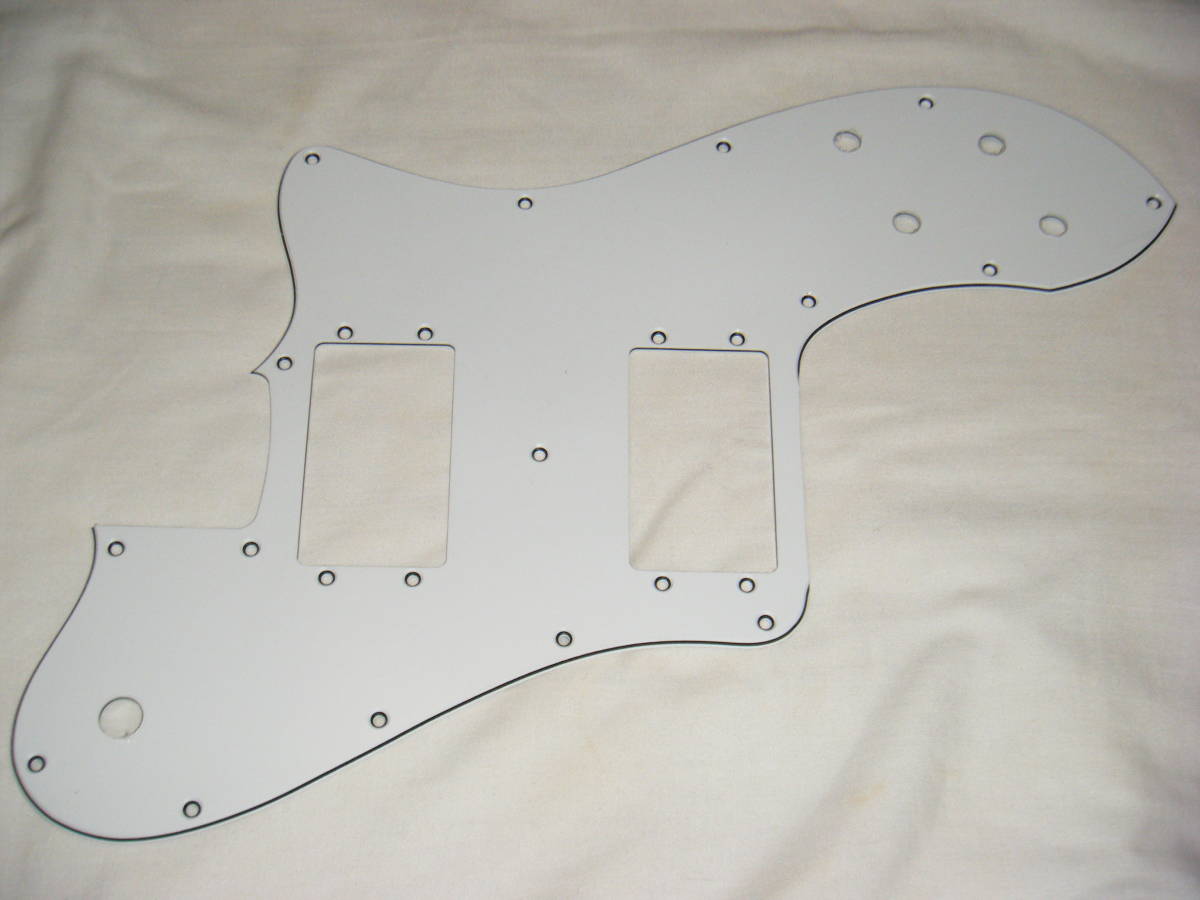 テレキャスターデラックス用ピックガード・ワイドレンジハムタイプ・ホワイト・３プライ・国産品・レア