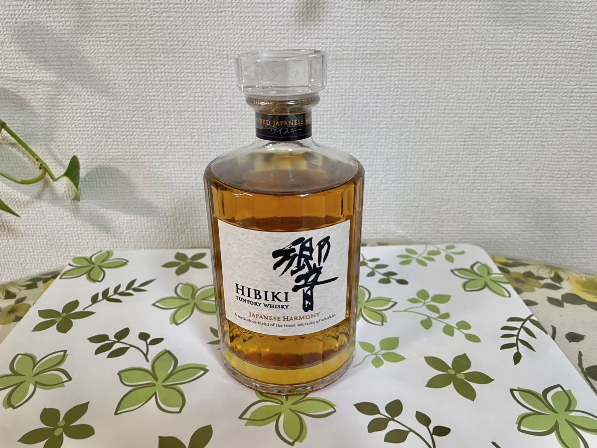 サントリー ウイスキー 響 ジャパニーズハーモニー 700ml