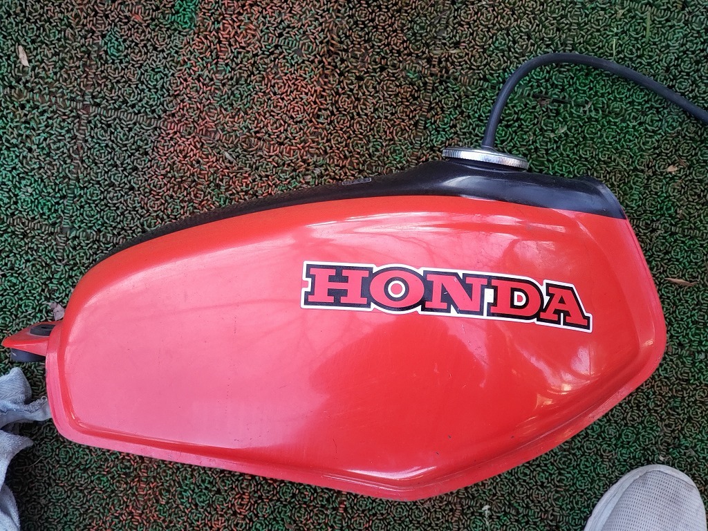 ホンダ XL250S 純正 タンク 赤黒 当時物 燃料コック付き 中古品 2026年