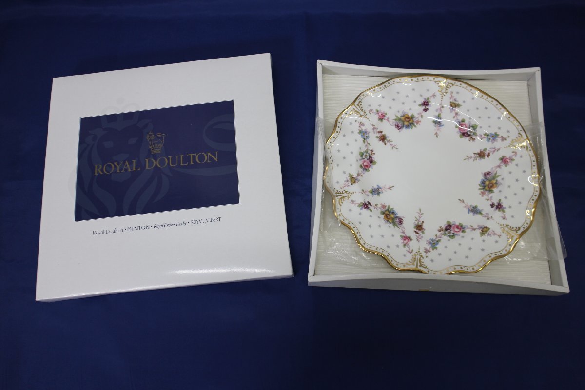 □未使用品□※カビあり　Royal Crown Derby　ロイヤルクラウンダービー　ロイヤルアントワネット　26cm プレート　（31023011100611WY）