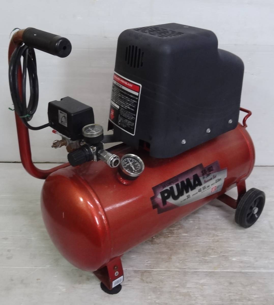 P0534a 藤原産業 PUMA エアーコンプレッサー SR-102 タンク容量30L 0.8MPa 多少訳アリ品 藤原産業 PUMA SR-045 SR-L30LCF-01 ＳＫ１１・エアコンプレッサＳＷ－２３１・SW-L30LPF-01－電動 ＳＫ１１・エアコンプレッサＳＲ－０４５・SR-L04SPT-01－電動