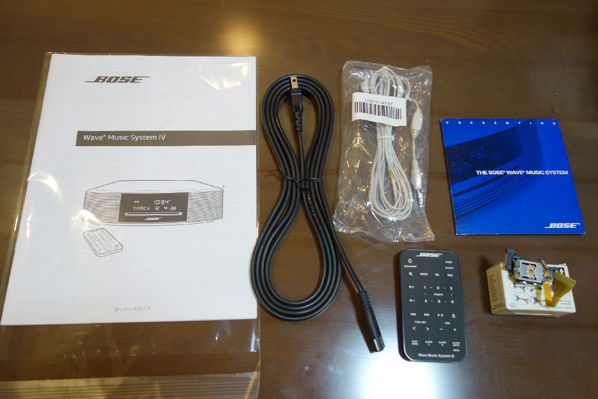 Bose Music System Wave - com: III Wave® IV Silver Acoustic music