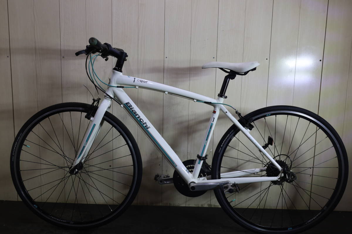 美品！BIANCHIビアンキ C.sport 1 700C アルミ 24速 470mm クロス 