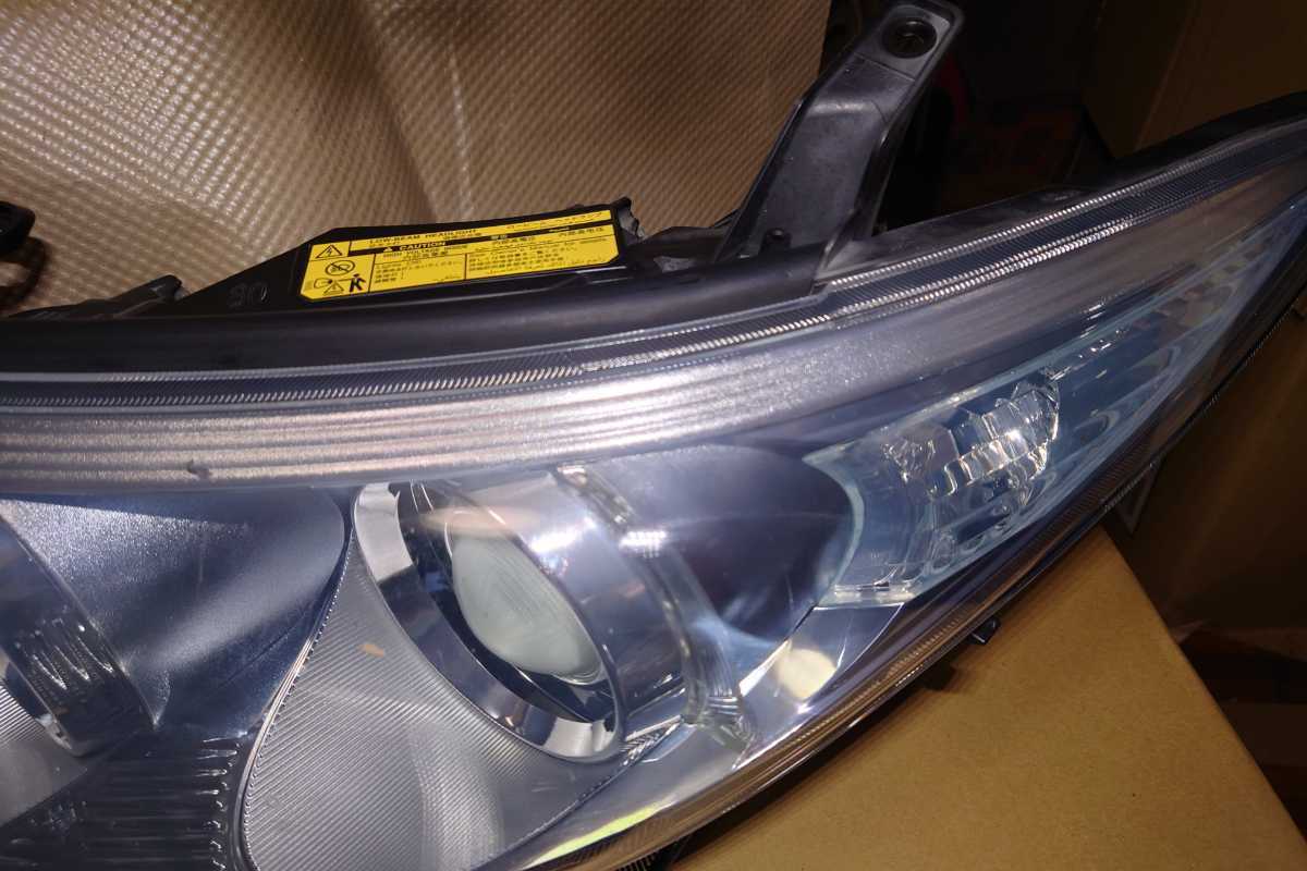 エスティマ 純正 HID ヘッドライト ヘッドランプ 左右セット 左右