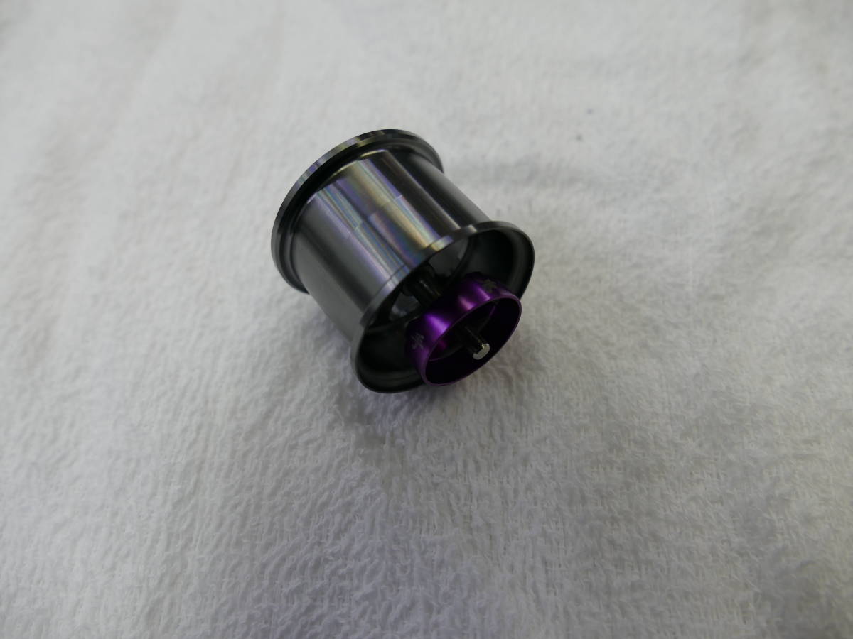 希少品）（超美品）メガバス ZONDA ベイトフィネススプール アルファス