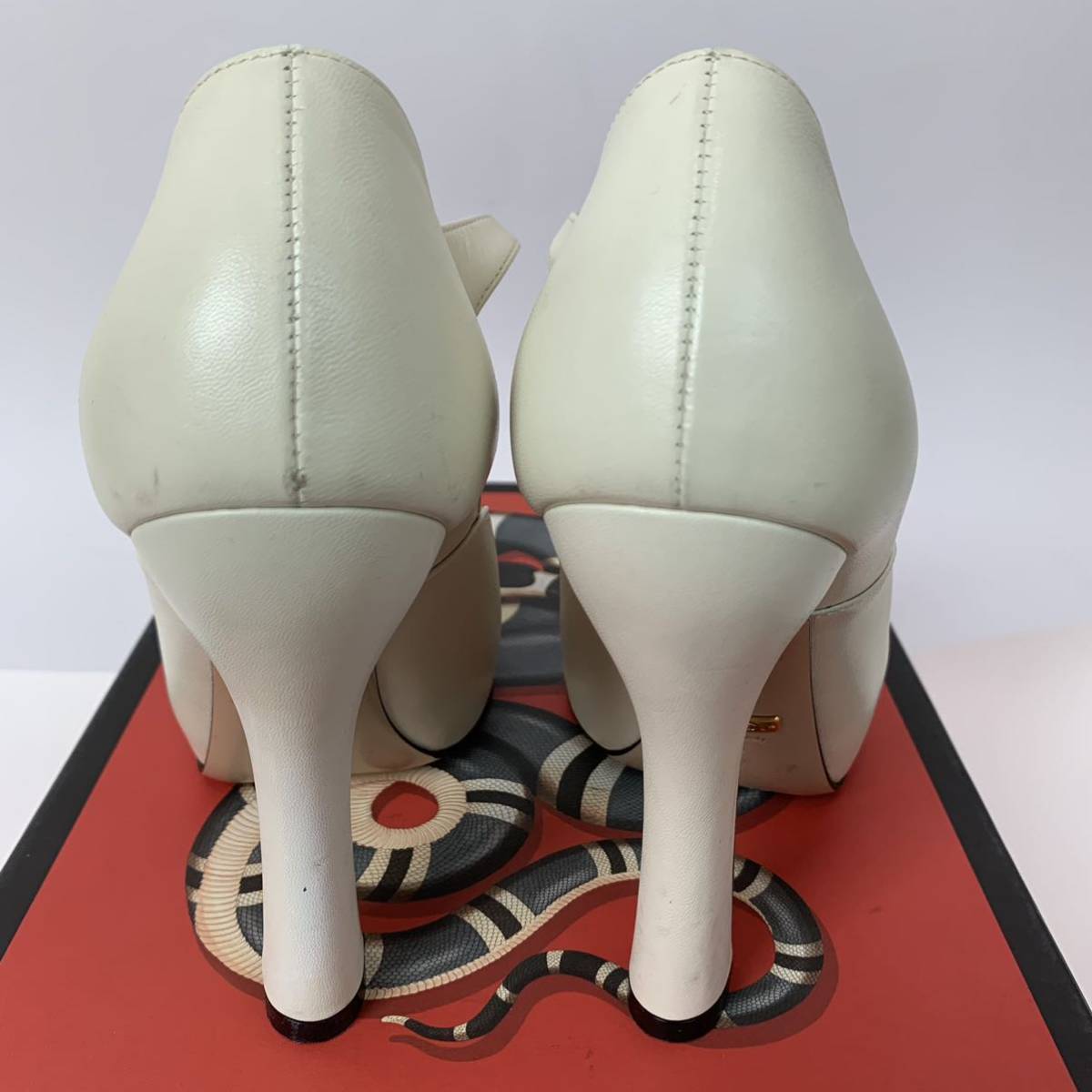 t276 GUCCI グッチ 2016 レザーパンプス パール ホワイト 37 