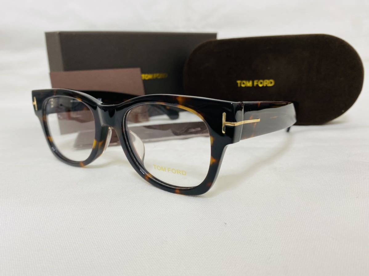 ★トムフォード★メガネフレーム★TOM FORD★ウェリントン　鼈甲柄　スクエア　TF オシャレ　伊達眼鏡　フレーム　サングラス　黒縁