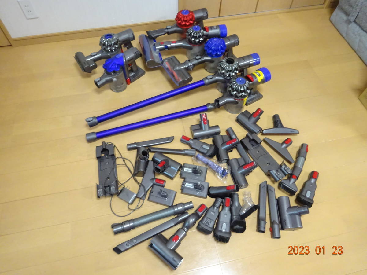 dyson ダイソン 掃除機 コードレス 7台セット まとめて DC45 DC74 2台/SV10/DC62/DC35/SV07/SV11 ジャンク パーツ 大量セット