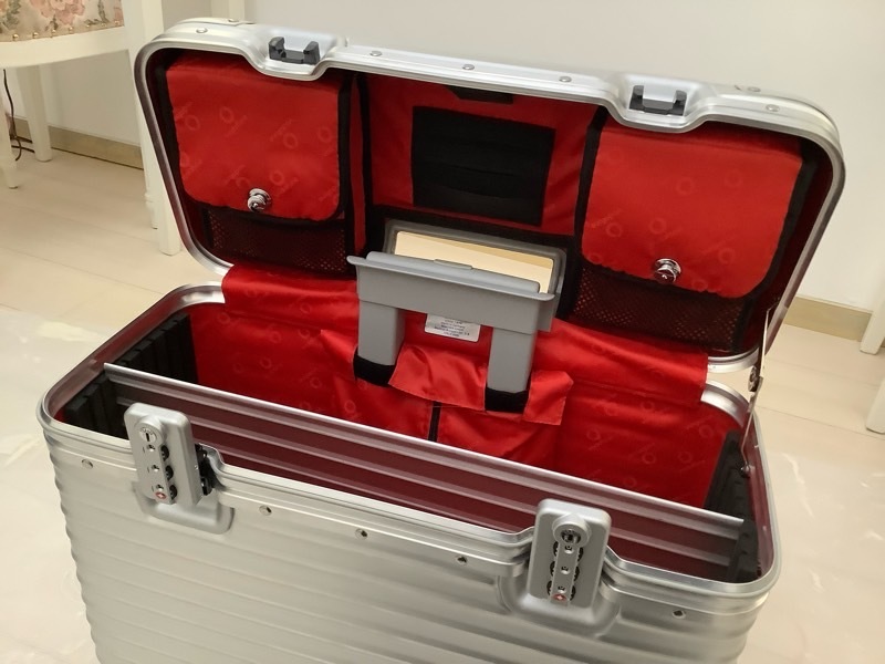 超美品♪ リモワ ボーダフォン パイロット トローリー トパーズ 2輪 ビジネス 新品】 RIMOWA VODAFON TOPAS リモワ ボーダフォン パイロット
