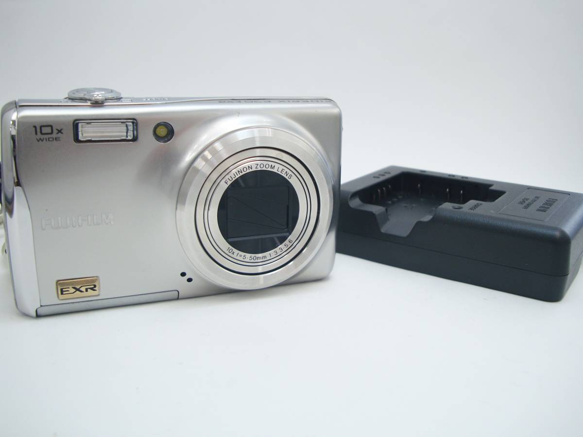 Canon デジカメ IXY DIGITAL 600 シルバー PC1114