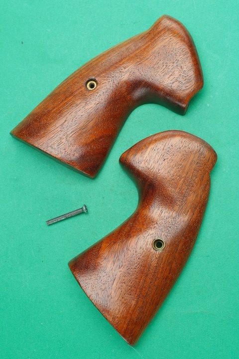 コルトパイソン用コンバットグリップ z225 COLT コルト パイソン