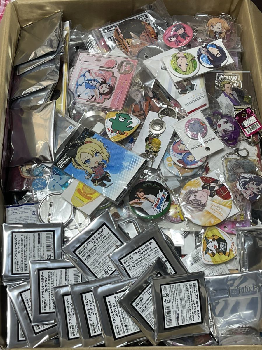 送料無料 大量 まとめ コミック アニメ 雑貨 等 グッズ セット 約13kg 仮面ライダー 僕のヒーローアカデミア ハイキュー 等 ② 