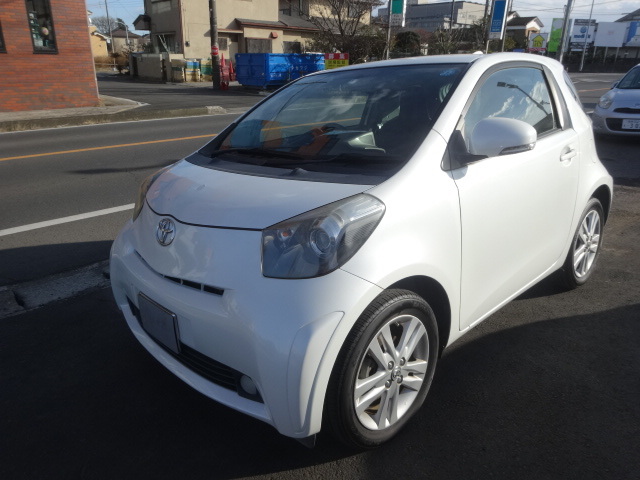 ヤフオク価格！H22 トヨタ iQ ☆車検R5/8まで 130G レザーパッケージ