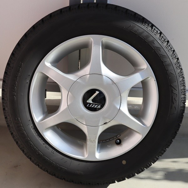 LIZEA 13インチアルミ 4H100，110，114.3mm 4・1/2J+42 2019年製 ブリヂストン BLIZZAK VRX 155/65R13 スタッドレスタイヤ 4本セット 2026年最新Yahoo!オークション -ディッシュ 114.3の中古品