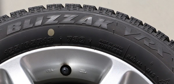LIZEA 13インチアルミ 4H100，110，114.3mm 4・1/2J+42 2019年製 ブリヂストン BLIZZAK VRX 155/65R13 スタッドレスタイヤ 4本セット 2026年最新Yahoo!オークション -ディッシュ 114.3の中古品