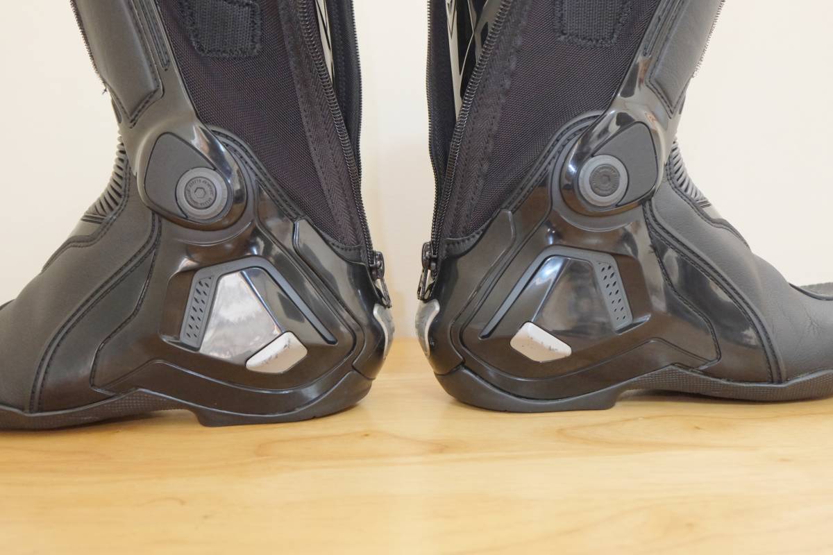 D1 TORQUE ダイネーゼ OUT DAINESE bootsの通販 BOOTSのご紹介 トルク 