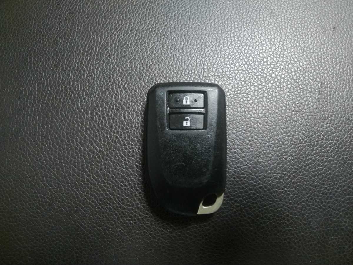 トヨタ純正 スマートキー ハイエースなど　007-AB0065