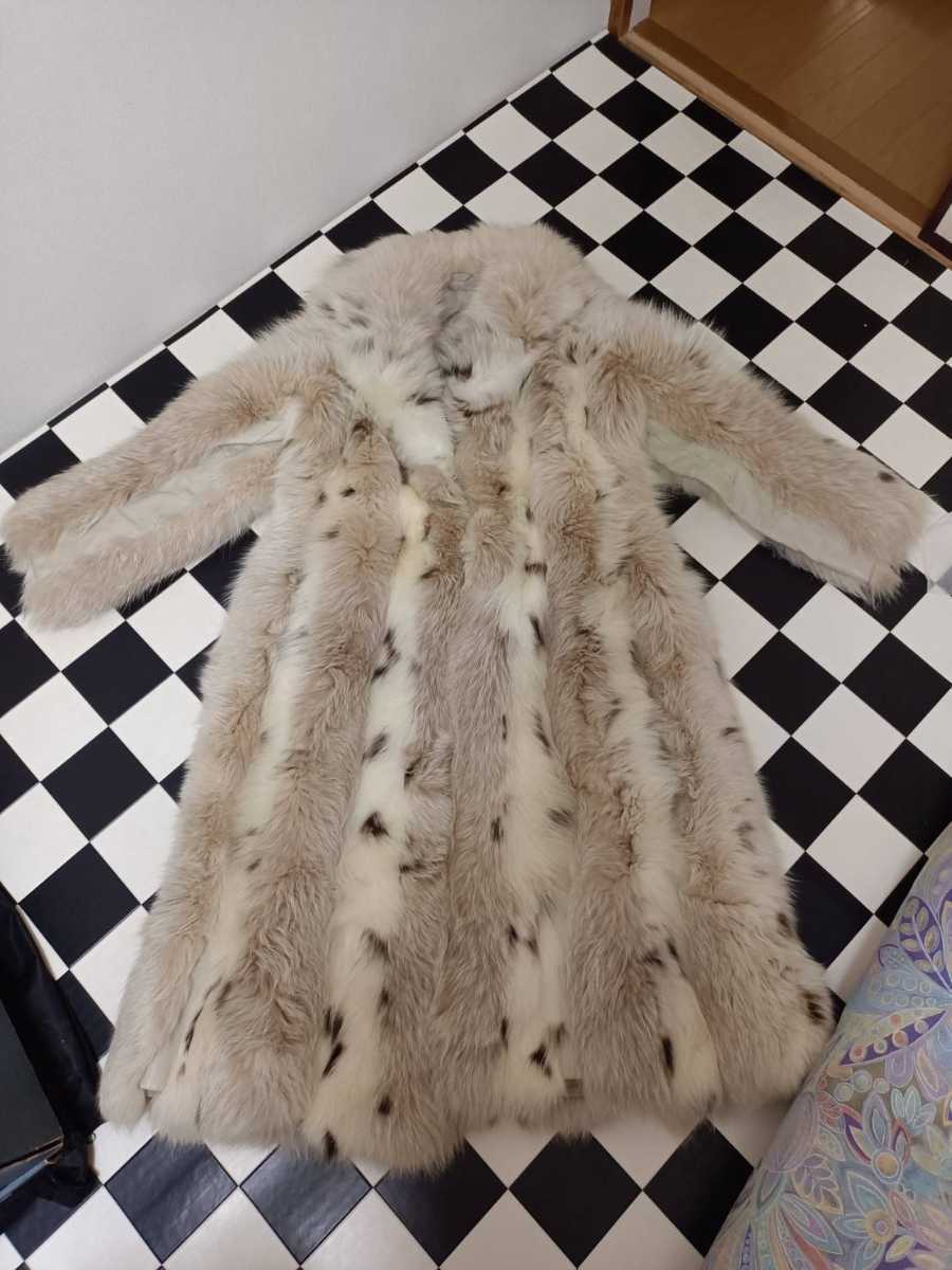 美品✨ナカムラファー シルバーフォックス ファー 毛皮コート グレー系 ふわふわ 美品✨ナカムラファー シルバーフォックス ファー 毛皮コート グレー系