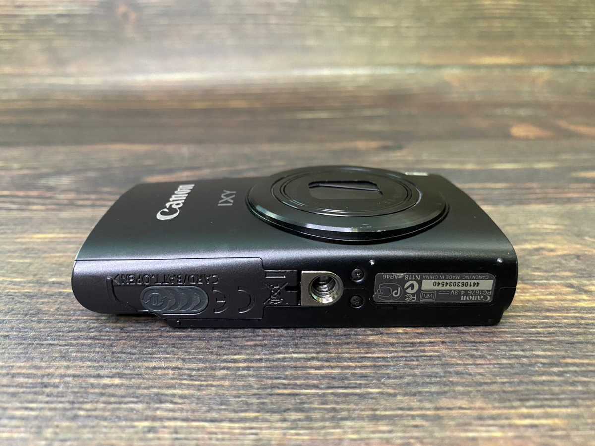 CANON IXY 600F コンパクトデジタルカメラ ビビットカラー Canon