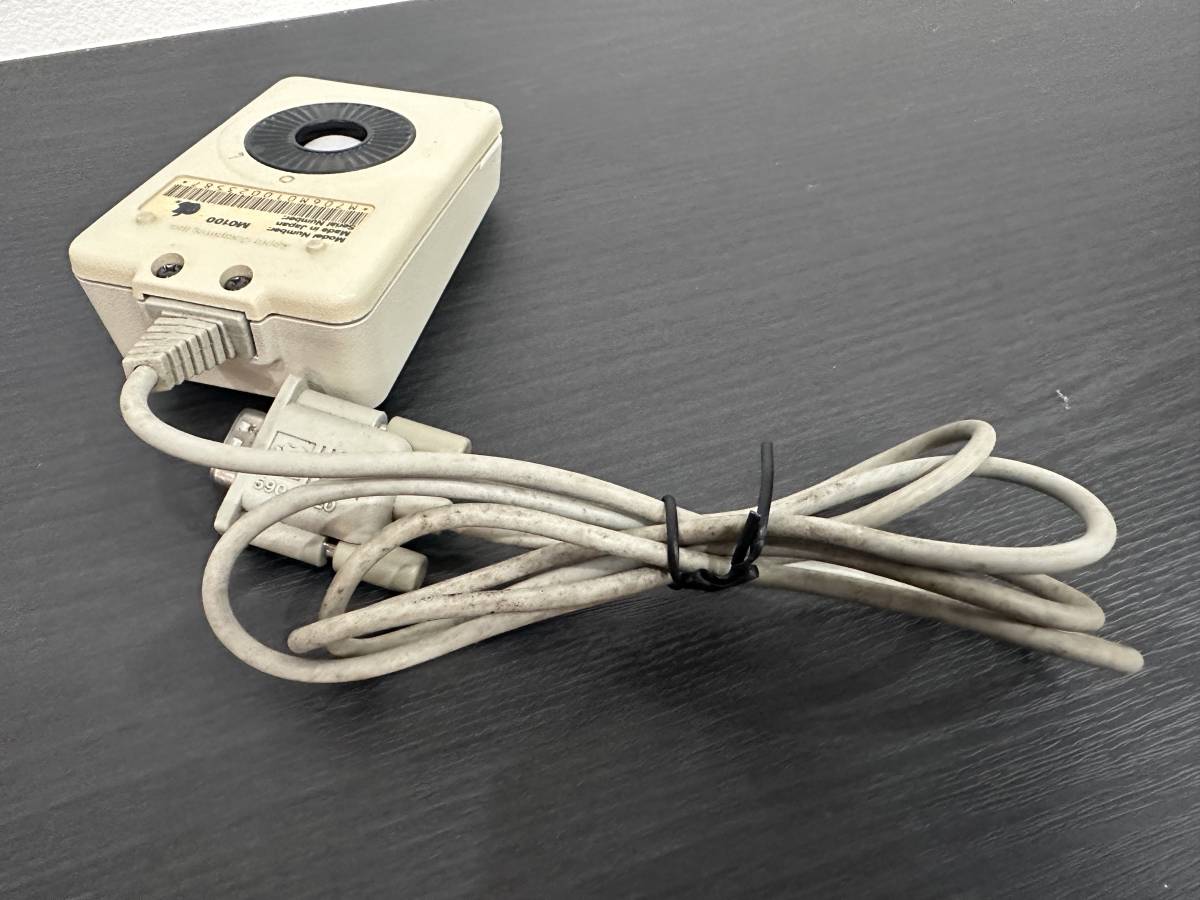 希少・美品 Apple Macintosh Plus用マウス M0100 希少・美品 Apple