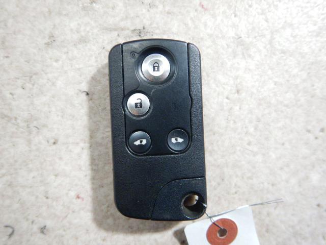 フリード DAA-GP3 キーレスリモコン Y329671