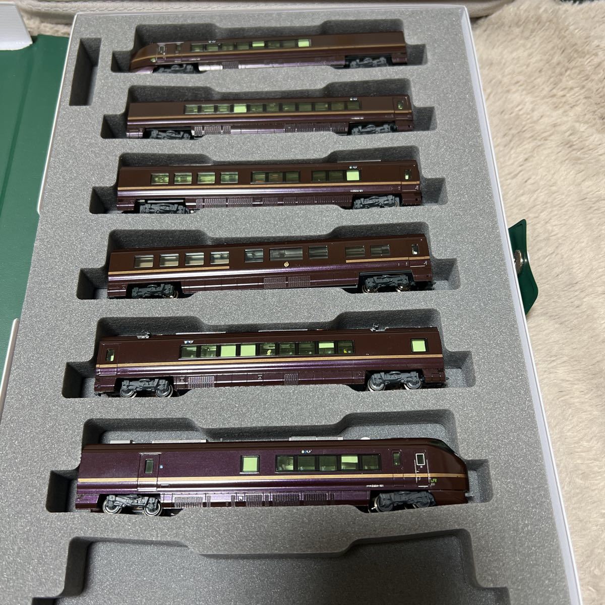 1-131＊Nゲージ KATO 4969 クモニ13(茶) まとめ売り 鉄道模型(aaa)