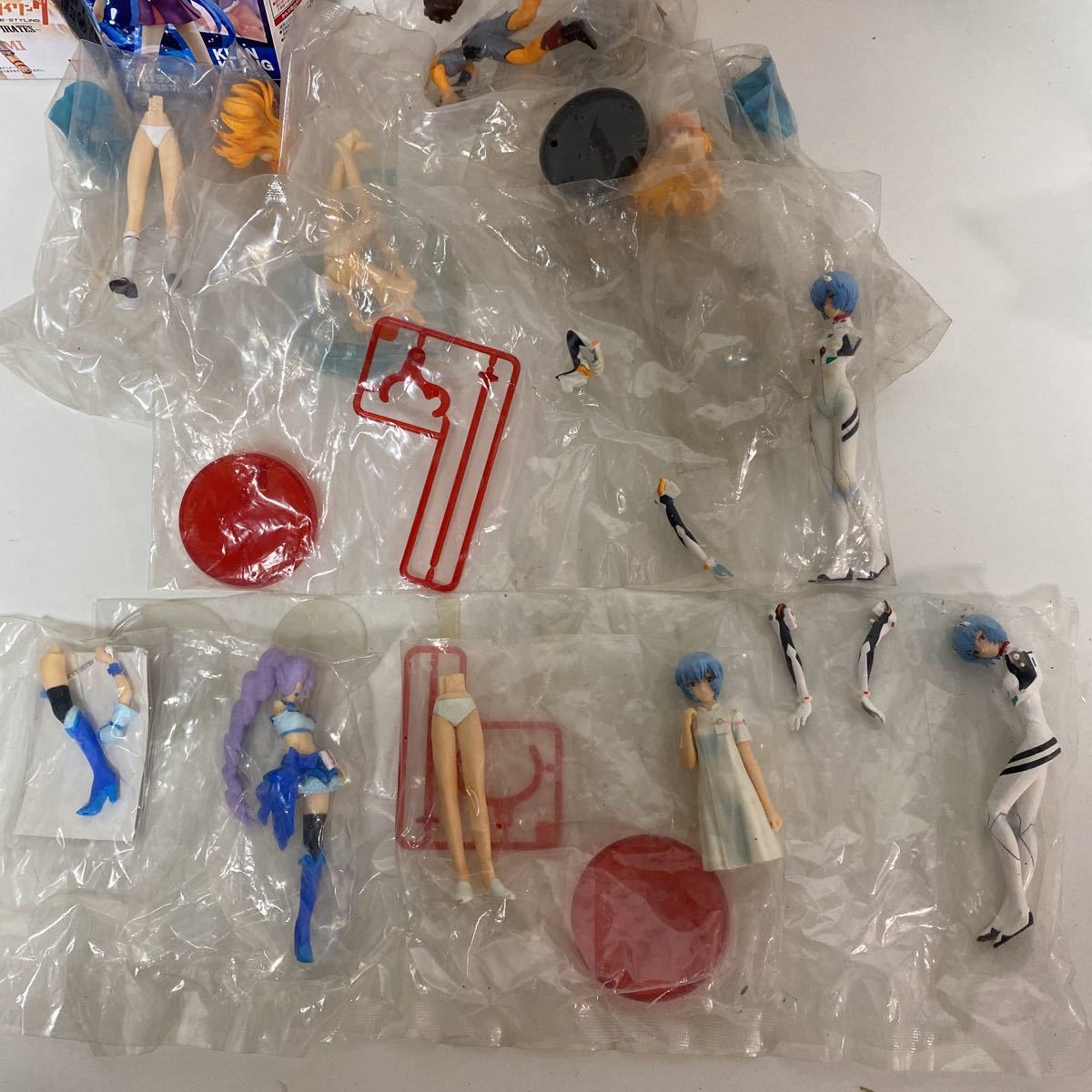 未開封ワンピースフィギュア水着まとめ売り